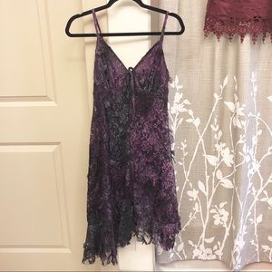 Sassy Flowered Lace Gothic Style Dress